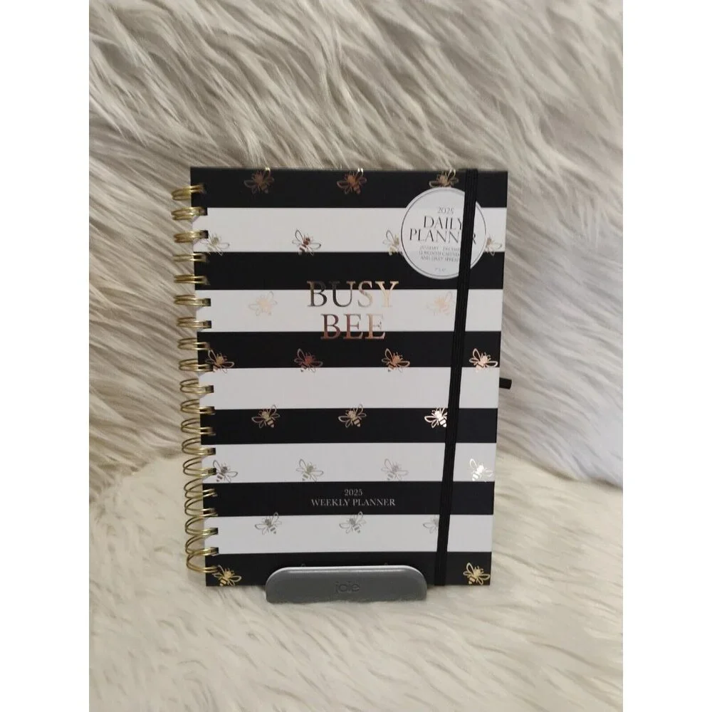 BUSSY BEE DAILY PLANNER 2025  7'' X 10''  WEEKLY PLANNER   HARD COVER NEW